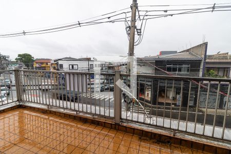 Area Externa de casa para alugar com 3 quartos, 320m² em Vila Ré, São Paulo