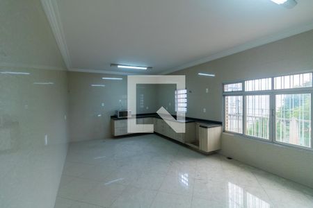 Casa para alugar com 320m², 3 quartos e sem vaga Casa para alugar com 320m², 3 quartos e sem vagaQuarto