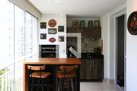 Varanda Sala de apartamento à venda com 3 quartos, 138m² em Vila Andrade, São Paulo