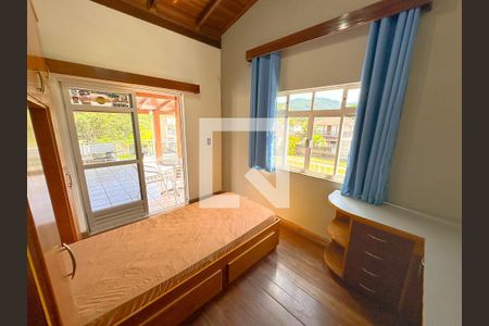 Quarto 1 de apartamento para alugar com 3 quartos, 170m² em São João do Rio Vermelho, Florianópolis