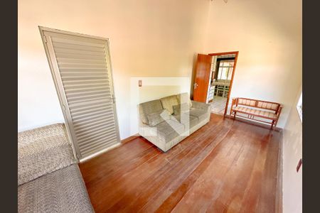 Sala de apartamento para alugar com 3 quartos, 170m² em São João do Rio Vermelho, Florianópolis