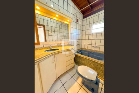 Apartamento para alugar com 170m², 3 quartos e 2 vagasSuíte - Banheiro