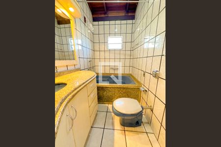 Apartamento para alugar com 170m², 3 quartos e 2 vagasSuíte - Banheiro