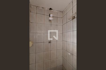Banheiro de casa para alugar com 1 quarto, 28m² em Vila Jacuí, São Paulo