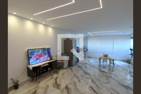 Sala e cozinha integrada de apartamento à venda com 2 quartos, 79m² em Vila Augusta, Guarulhos