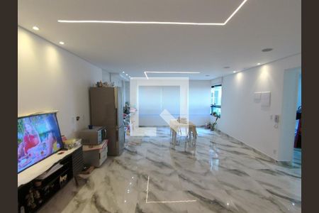 Sala e cozinha integrada de apartamento à venda com 2 quartos, 79m² em Vila Augusta, Guarulhos