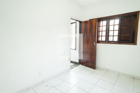 Quarto de casa para alugar com 2 quartos, 70m² em Vila Alcantara, São Bernardo do Campo