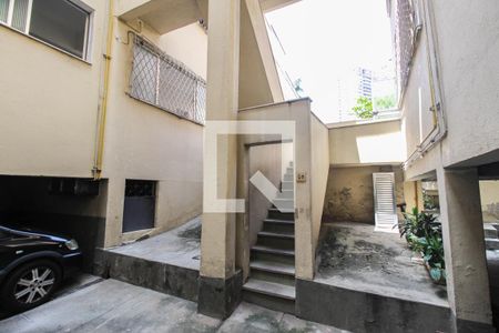 Apartamento para alugar com 179m², 3 quartos e 2 vagasAcesso dos Fundos