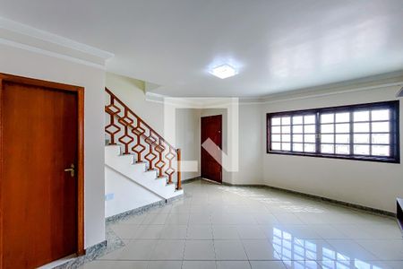 Sala de casa para alugar com 3 quartos, 81m² em Vila Invernada, São Paulo
