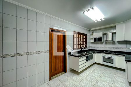 Cozinha de casa para alugar com 3 quartos, 81m² em Vila Invernada, São Paulo