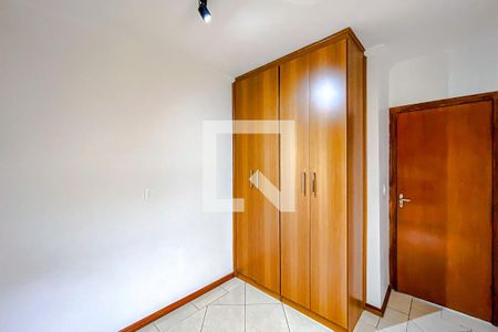 Quarto 1 de casa para alugar com 3 quartos, 81m² em Vila Invernada, São Paulo