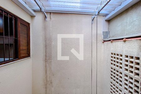 Vista do Quarto 1 de casa para alugar com 3 quartos, 81m² em Vila Invernada, São Paulo