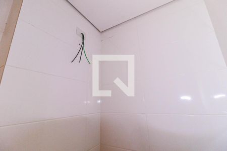 Banheiro de kitnet/studio à venda com 1 quarto, 32m² em Jardim Caravelas, São Paulo