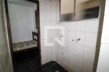 Cozinha de kitnet/studio para alugar com 1 quarto, 30m² em Cachoeirinha, Belo Horizonte