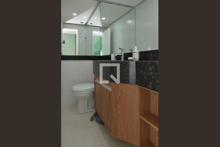 Apartamento para alugar com 180m², 3 quartos e 2 vagas Apartamento para alugar com 180m², 3 quartos e 2 vagasLavabo