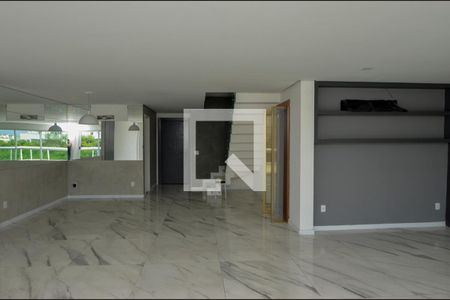 Sala de apartamento para alugar com 3 quartos, 180m² em Recreio dos Bandeirantes, Rio de Janeiro