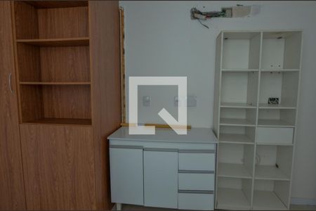 Apartamento para alugar com 180m², 3 quartos e 2 vagas Apartamento para alugar com 180m², 3 quartos e 2 vagasQuarto de serviço