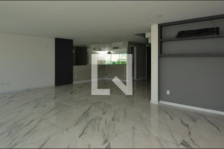 Sala de apartamento para alugar com 3 quartos, 180m² em Recreio dos Bandeirantes, Rio de Janeiro