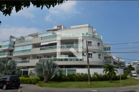 Apartamento para alugar com 180m², 3 quartos e 2 vagas Apartamento para alugar com 180m², 3 quartos e 2 vagasFachada do Prédio