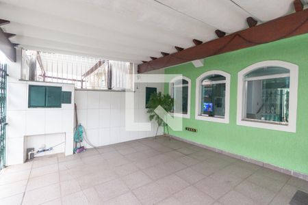 Casa à venda com 180m², 2 quartos e 2 vagasGaragem
