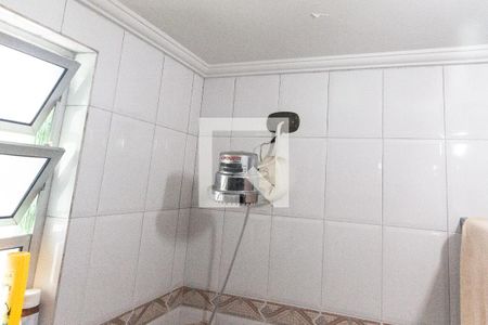 Casa à venda com 180m², 2 quartos e 2 vagasSuíte