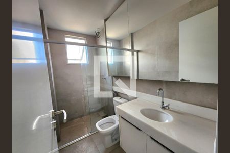 Banheiro Social de apartamento à venda com 3 quartos, 85m² em Vila Paris, Belo Horizonte