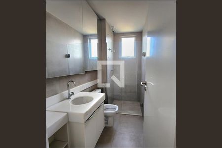 Banheiro da Suíte de apartamento à venda com 3 quartos, 85m² em Vila Paris, Belo Horizonte