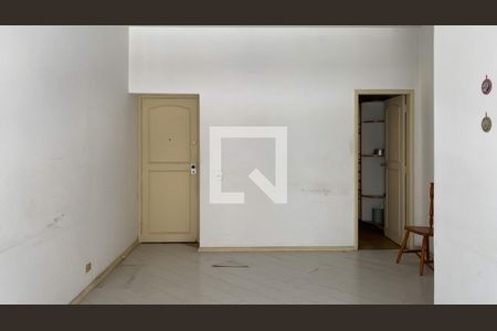 Apartamento à venda com 86m², 3 quartos e 1 vagaDetalhe da sala 