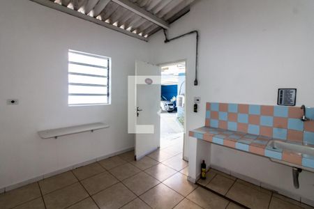 Casa à venda com 250m², 5 quartos e 9 vagasCozinha Edícula