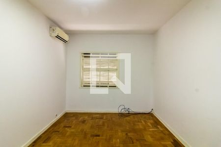 Casa à venda com 250m², 5 quartos e 9 vagasQuarto 3