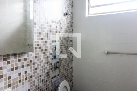 Casa à venda com 250m², 5 quartos e 9 vagasLavabo