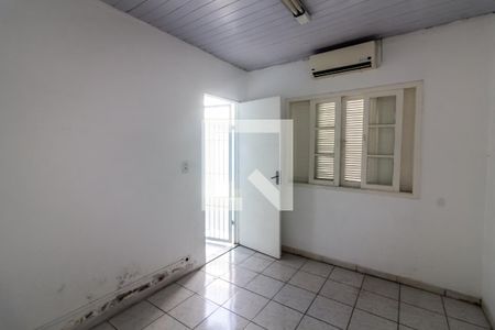 Casa à venda com 250m², 5 quartos e 9 vagasQuarto 2 Edícula
