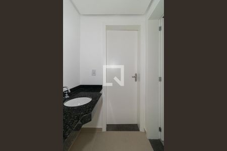 Banheiro de apartamento para alugar com 1 quarto, 45m² em Tristeza, Porto Alegre