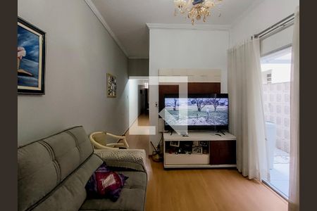 Sala de casa à venda com 3 quartos, 110m² em Bom Retiro, São Paulo