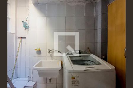 Casa à venda com 110m², 3 quartos e sem vagaÁrea de Serviço