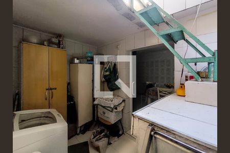 Casa à venda com 110m², 3 quartos e sem vagaÁrea de Serviço