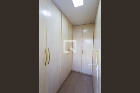 Apartamento para alugar com 55m², 1 quarto e 1 vaga Apartamento para alugar com 55m², 1 quarto e 1 vagaCloset da suíte