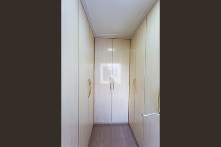 Apartamento para alugar com 55m², 1 quarto e 1 vaga Apartamento para alugar com 55m², 1 quarto e 1 vagaCloset da suíte