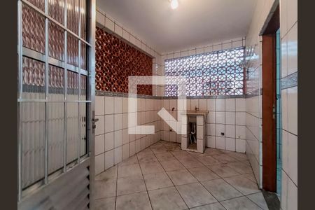 Casa à venda com 240m², 5 quartos e 2 vagasÁrea de Serviço