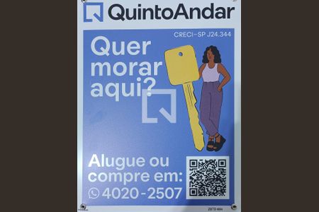 Casa à venda com 240m², 5 quartos e 2 vagasFachada - Plaquinha