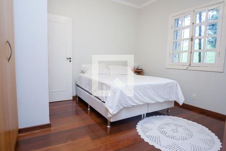 Casa de condomínio à venda com 450m², 4 quartos e 3 vagasSuite 1