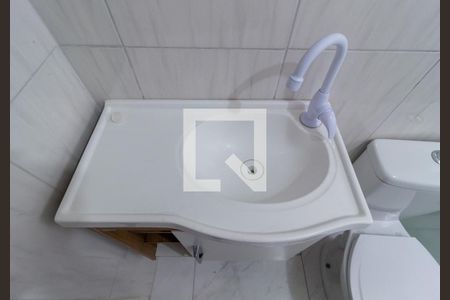 Casa para alugar com 75m², 2 quartos e 1 vagaDetalhe - Banheiro