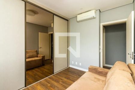 Apartamento à venda com 3 quartos, 106m² em Floresta, Porto Alegre