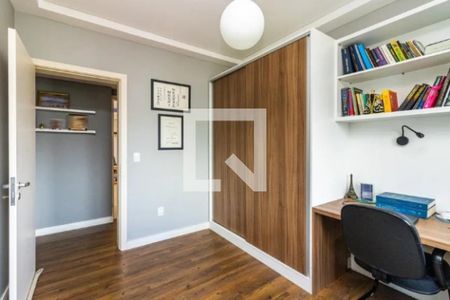 Apartamento à venda com 3 quartos, 106m² em Floresta, Porto Alegre