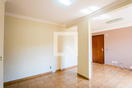 Sala de apartamento à venda com 2 quartos, 56m² em Vila Humaitá, Santo André