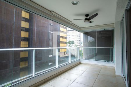 Varanda da Sala e do Quarto de apartamento para alugar com 1 quarto, 49m² em Consolação, São Paulo