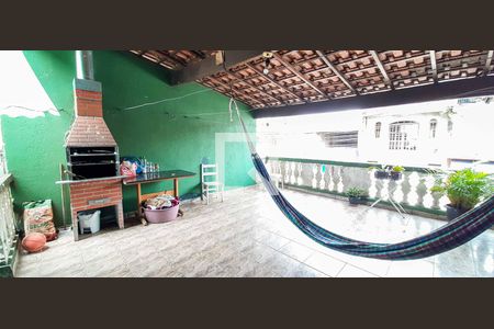 Casa à venda com 135m², 5 quartos e 2 vagasEspaço Gourmet