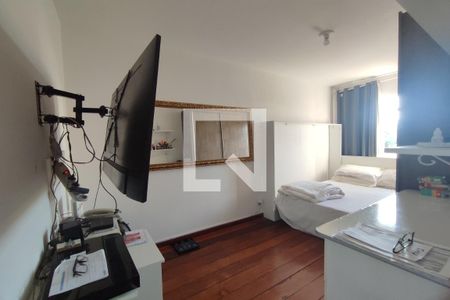 Quarto  de apartamento à venda com 2 quartos, 56m² em Taquara, Rio de Janeiro