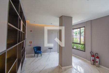 Apartamento à venda com 84m², 2 quartos e 2 vagasHall social