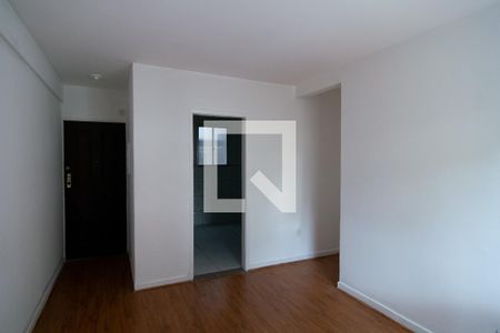 Sala de apartamento para alugar com 3 quartos, 81m² em Bela Vista, São Paulo
